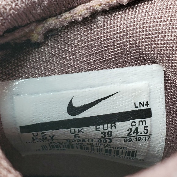 Nike LeBron 15 GS 'Pride of Ohio' Youth Size 5.5Y - Picture 8 of 8